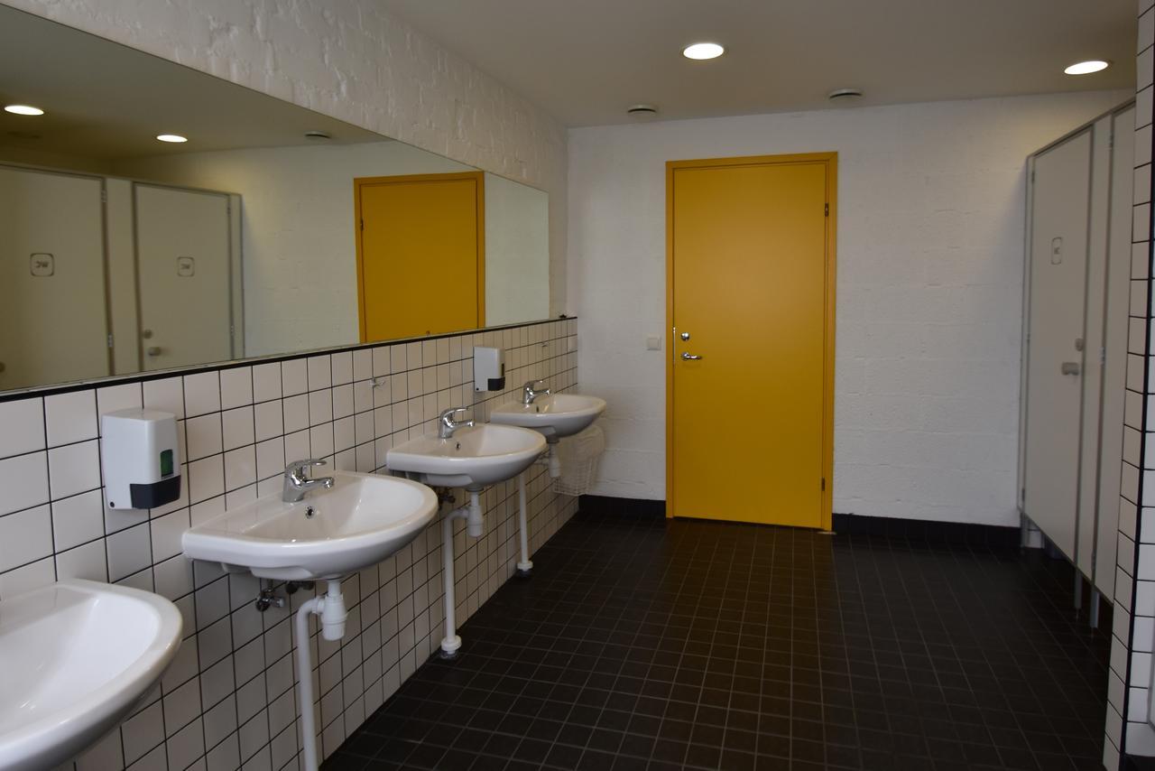 Saare Automatic Hostel Pärnu Eksteriør bilde